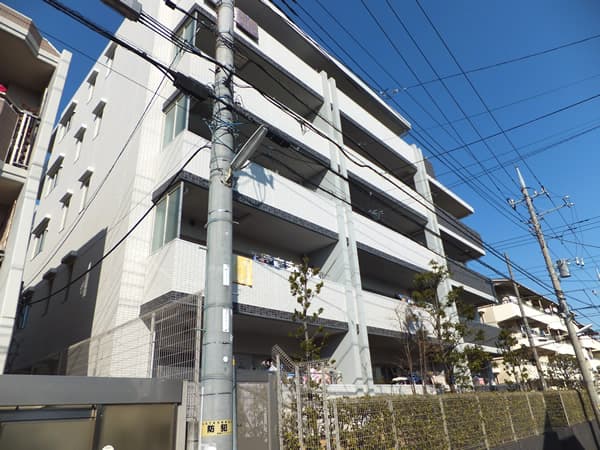 エンゼルレノス港北ブリジアコート 1