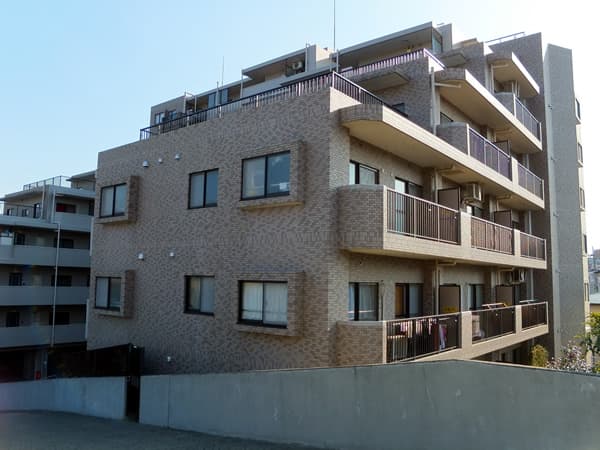 ライオンズガーデン鶴巻温泉 2