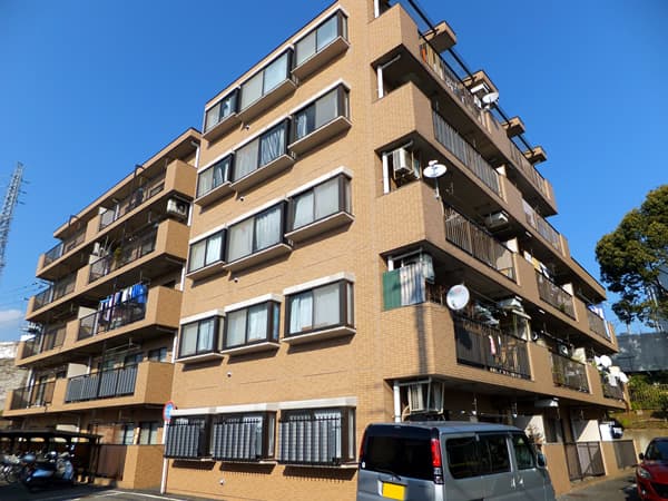 フローレンスパレス秦野 1