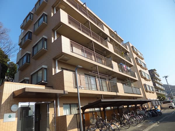 フローレンスパレス秦野 4