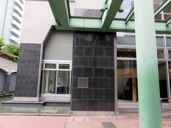 ヨコハマポートサイドロア1番館 16