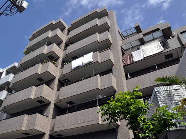 日神パレステージ大倉山 1