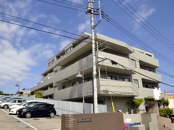 アドヴァンス三ッ池公園 2