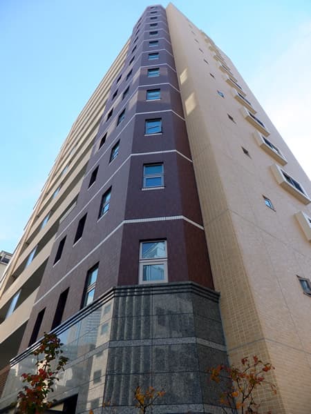 アデニウム新橋 2