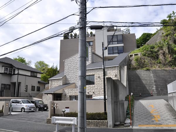 マイキャッスル大倉山ガーデンヒルズ 3