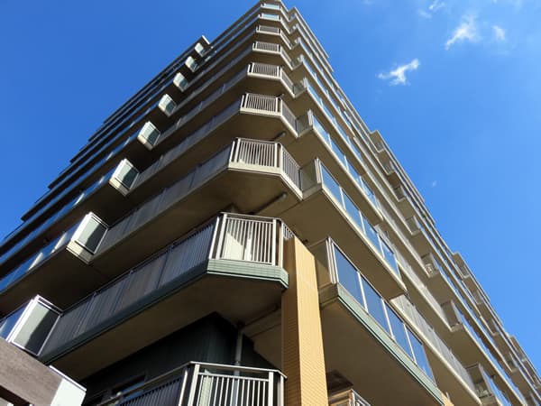 ララヒルズ3番街 18