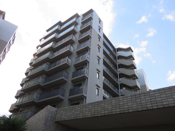 ララヒルズ3番街 22