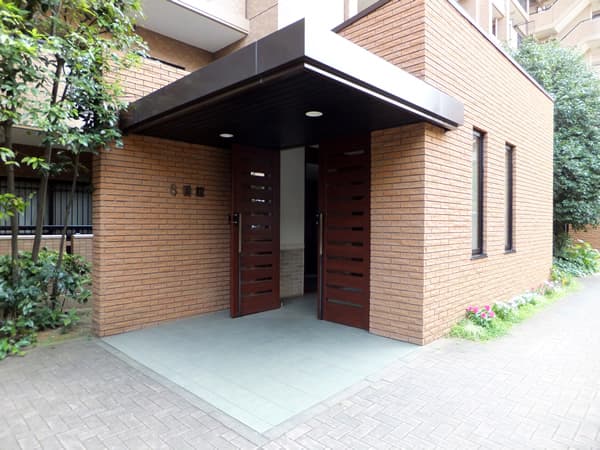 港北ニュータウンイオ6番館 8