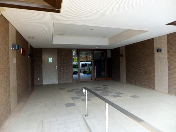 アドリーム仲町台 5