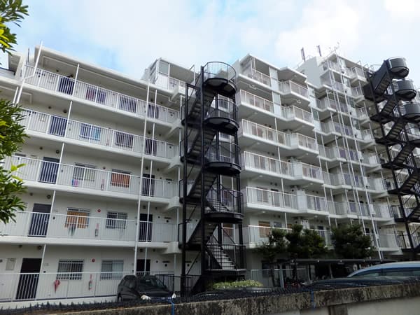 ルモン王子北 1