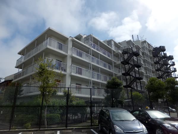 ルモン王子北 3