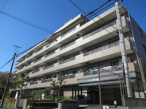 日神パレステージ鶴間南 1