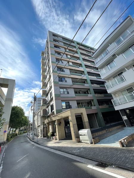 ロアーブル横浜吉野町 2