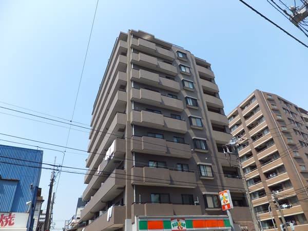 リブゼ横浜ベイスクエア 1