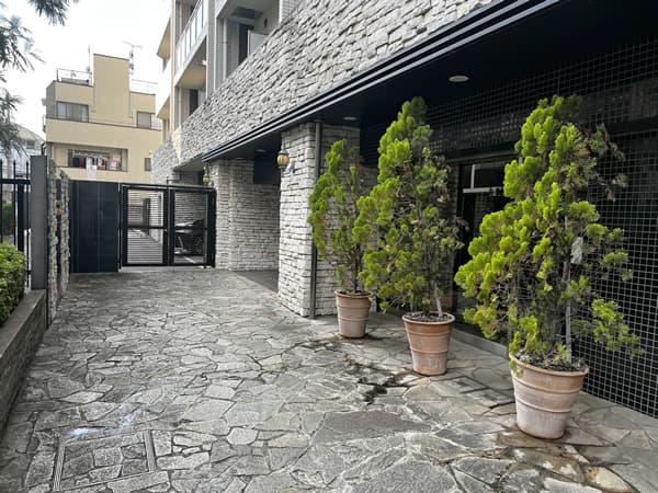 グローベル新大久保マスターズゲート 2