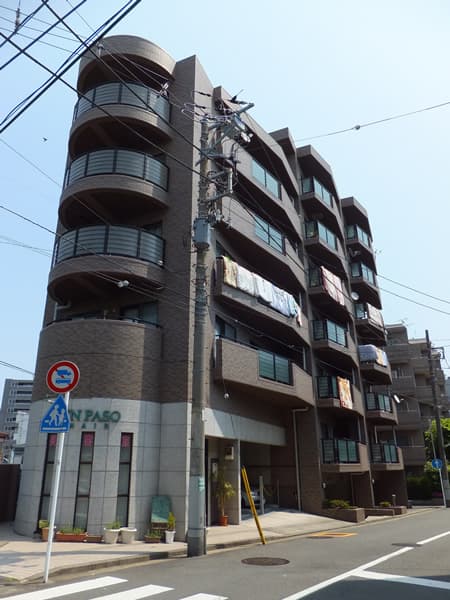 リブゼ横浜ベイウエスト 4