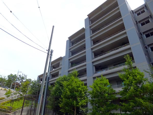 ドレッセあざみ野コリーナコート 8