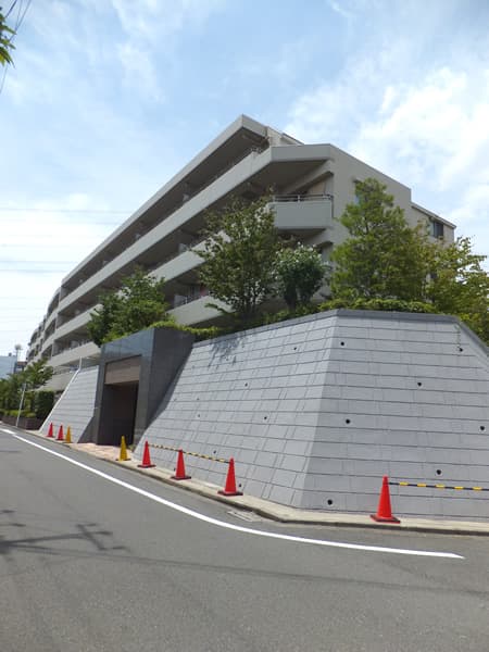 クレアヒルズ青葉荏田 3