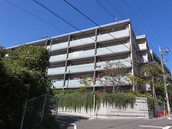 ザ・パークハウス宮前平エルドサウステラス 1