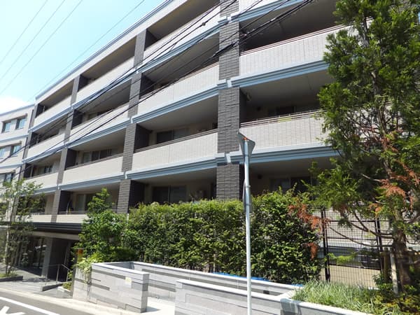 ザ・パークハウス宮前平エルドサウステラス 4