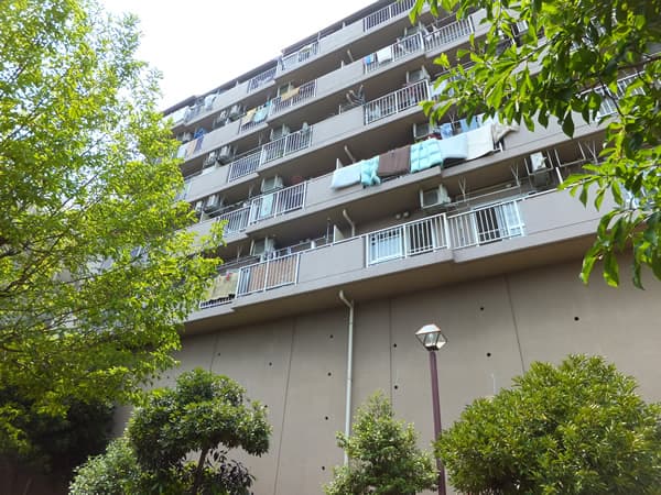 ファミネスつきみ野 2