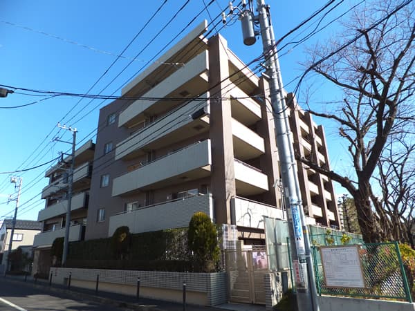 日吉本町ガーデンハウスプレミアムコート 3