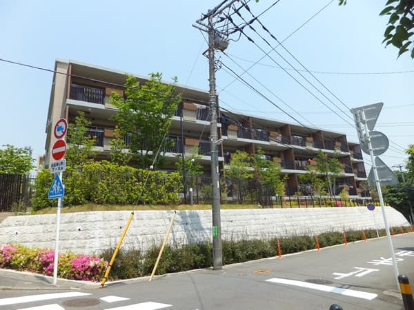 プラウド鷺沼3丁目 1