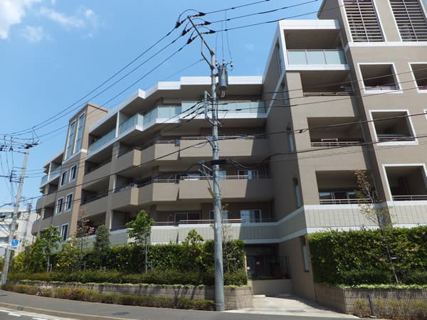 ドレッセ美しの森シルフィーノウエストウィング 2