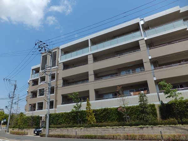 ドレッセ美しの森シルフィーノウエストウィング 3