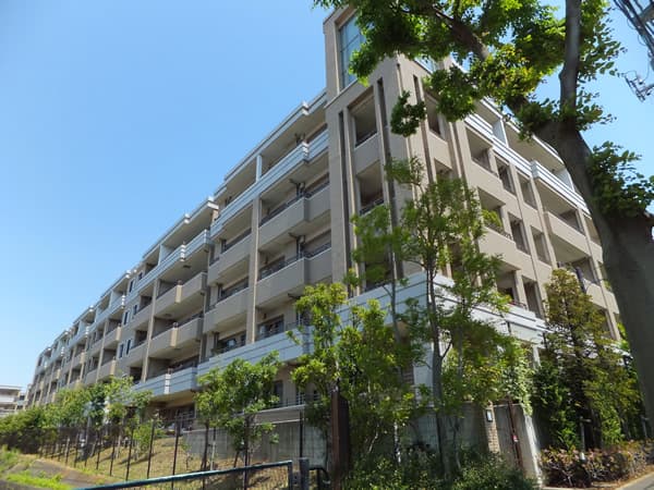 ドレッセ美しの森フロラージュイーストヒル 3