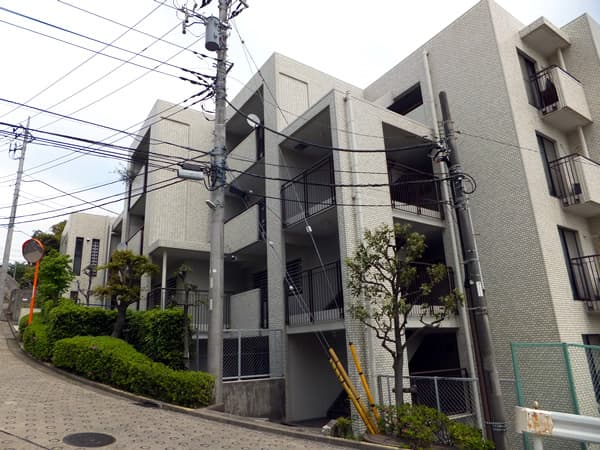 たまプラーザ美しが丘スカイマンションC棟 2