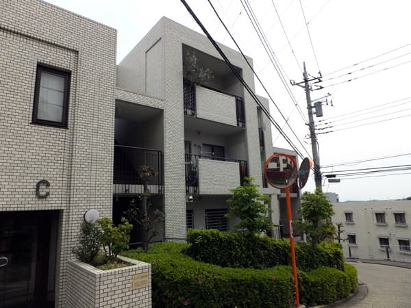 たまプラーザ美しが丘スカイマンションC棟 3