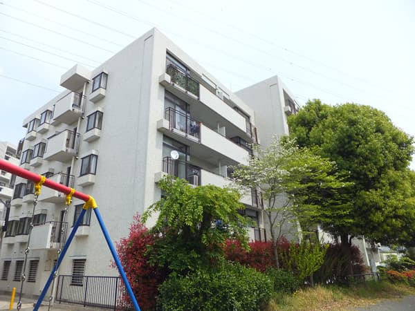 たまプラーザ美しが丘スカイマンションA棟 2