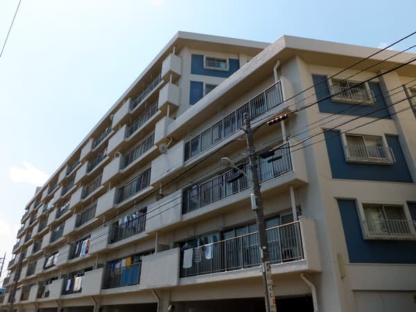 鶴見ファイナンス 3