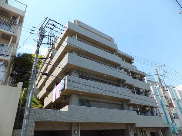 ガラステージ横浜鶴見 1