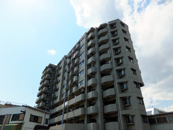 セザール鶴見 2