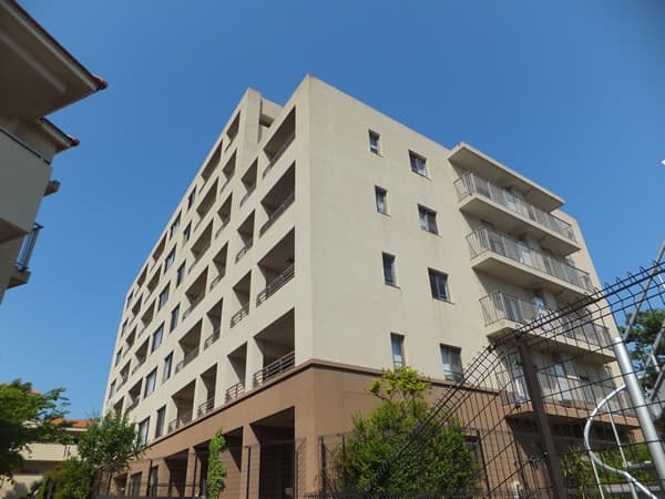 クレッセントユーパリノスの丘パームヒルズ棟 1