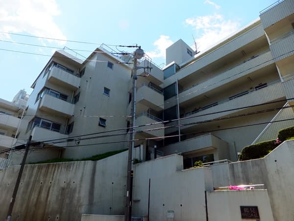 鶴見リリエンハイム 3