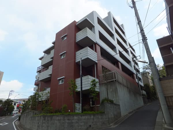 クレッセントあざみ野ヒルズ 1