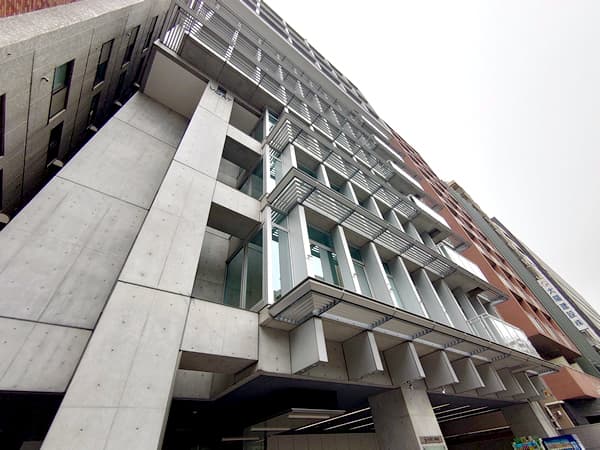 東新宿ファーストビル 1