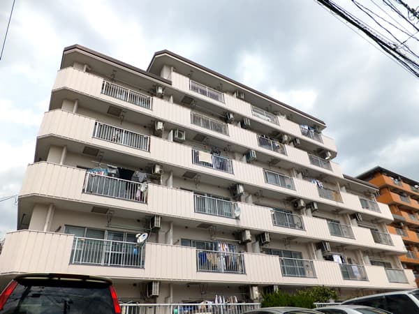 エスペランサ第5十日市場 1