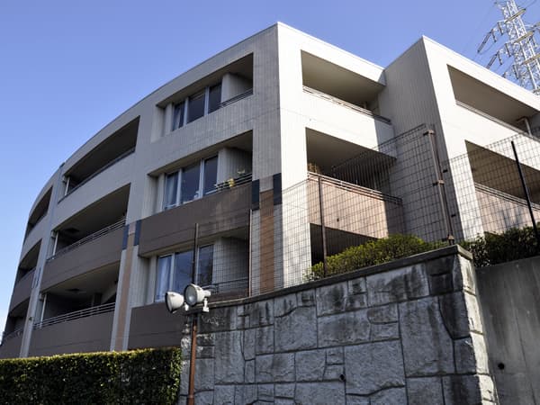 リビオ大倉山ヒルトップヴィラ 1