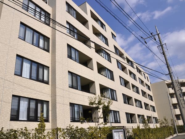 イニシア菊名桜山公園 3