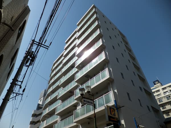 クリオ横浜桜木町ラモード 1