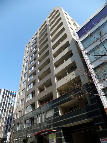 サングレイス関内デサロージョ 4