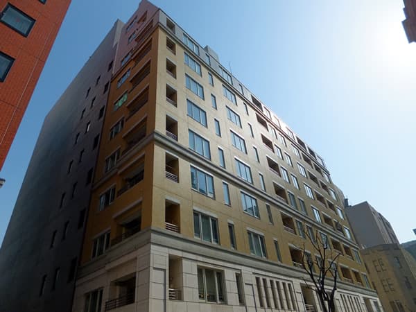 ルネ横浜馬車道 2