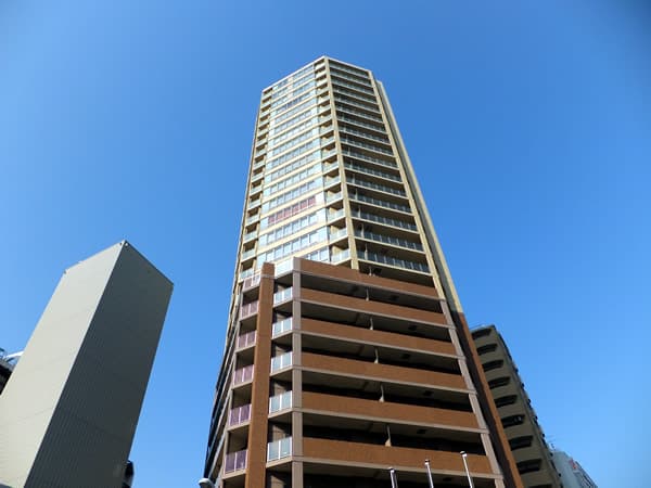 横浜ユーロタワー 1