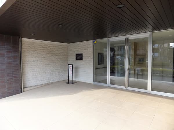 D'クラディア成瀬欅坂 9