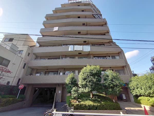 エクラン早稲田夏目坂 1