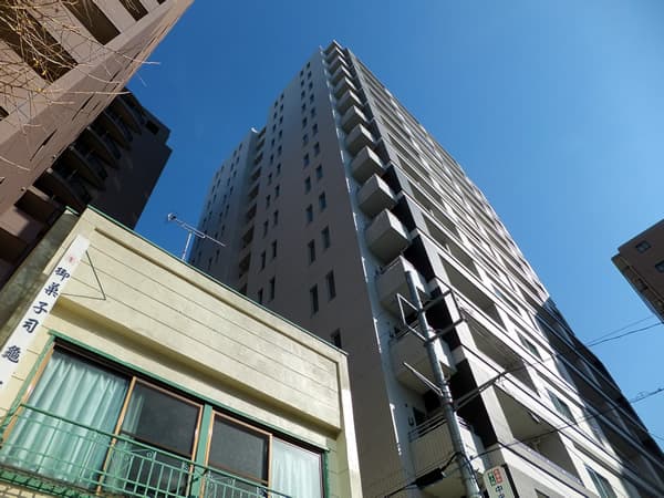 ザ・パークハウス新宿御苑西 3